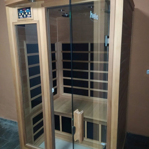 Sauna Helo HSI20 for 2 persons like new with infrared