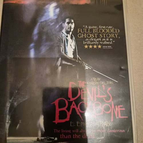 The Devil's Backbone DVD used, thriller with subtitles