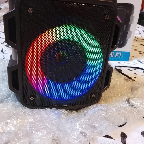 Mini Bluetooth Speaker like new with flashlight colors and karaoke