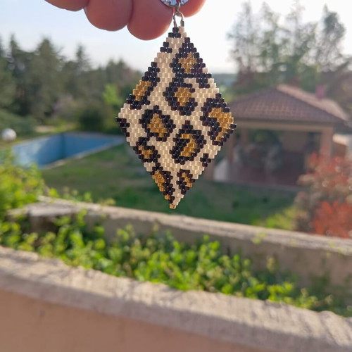 Handmade Apefthon earrings new, white and multicolored