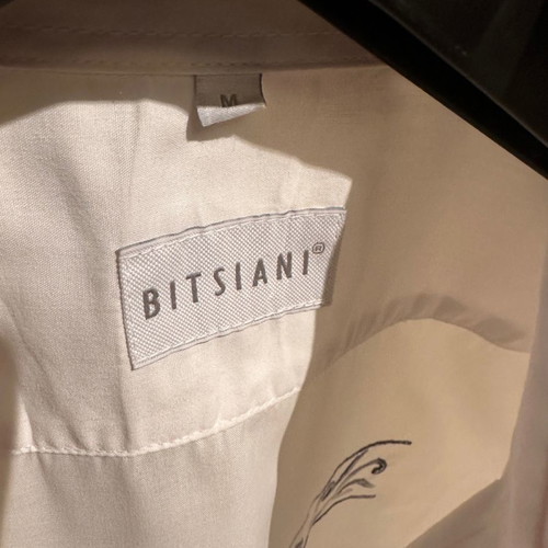 Bitsiani shirt used, white with unique embroidery, size M