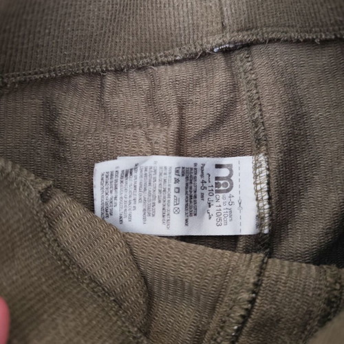 Children's pants and joggers like new, size 4-5, set of 5 pieces