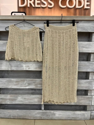 Set with lurex new with tag, gold, onesize