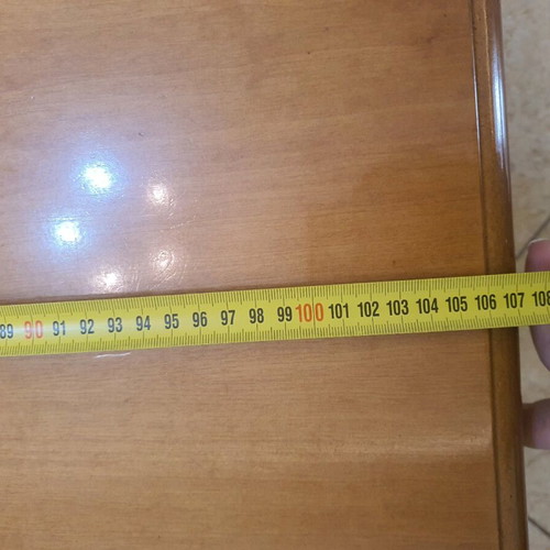Coffee table used, sturdy and heavy, dimensions 107×54×40 cm