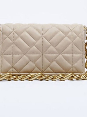 Τσάντα ώμου Zara μπεζ καινούρια με χρυσή αλυσίδα χωρίς καρτελάκι