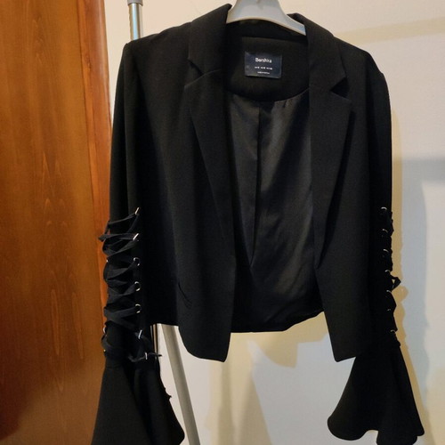 Cropped blazer with laced up bell sleeves new, Bershka black, size S