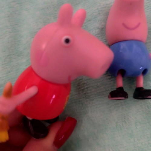 Peppa Pig and George figure set like new