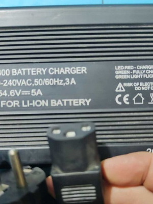 C300 300Watts φορτιστής μπαταρίας σκούτερ 275W 55V 5A μεταχειρισμένο