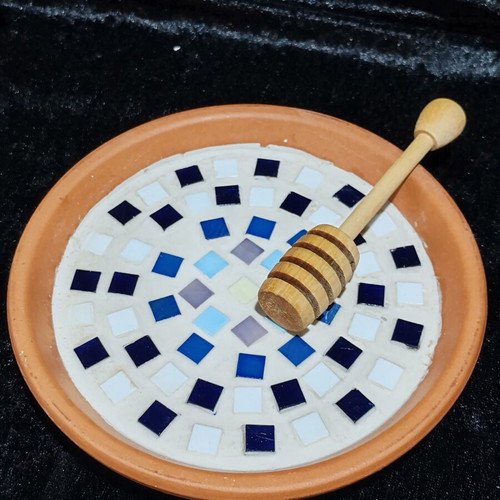 Domi handmade ceramic plate with glass mosaic and wooden honey spoon