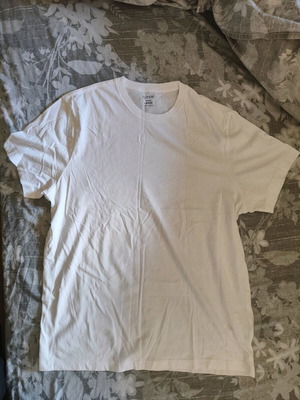 J.CREW men's white t-shirt new, size Large