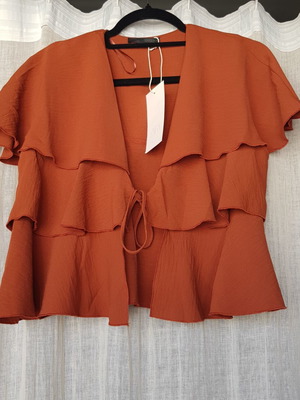 Zara blouse cape style new, medium, terracotta color