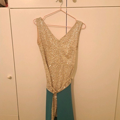 Dress 2-piece with sequins like new, mini