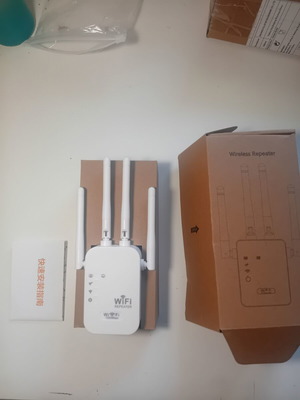 Wireless Repeater WiFi Extender 1200Mbps καινούργιο με 4 εξωτερικές κεραίες