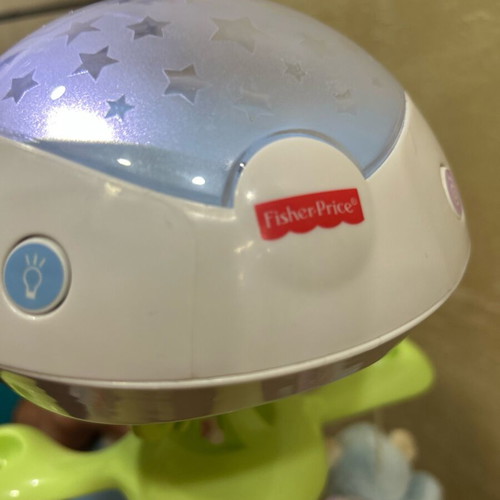Fisher Price Musical Mobile Projector 3 in 1 Butterfly Dreams like new