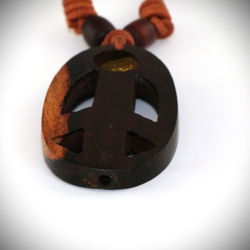 Necklace pendant wooden peace pipe teak wood new with leather cord