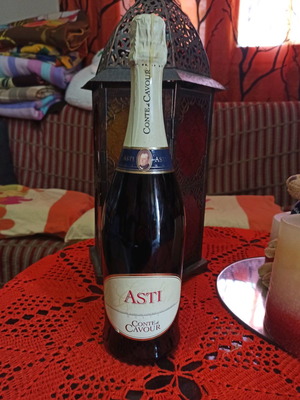 Αφρώδης οίνος Asti Conte di Cavour σφραγισμένος