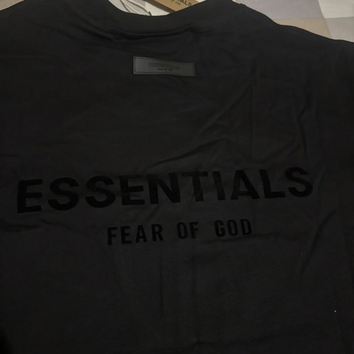 Essentials T-shirt new, size M, black
