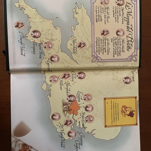 Agatha Christie Assassinio allo Specchio and Il Terrore Viene per Posta book like new, Italian