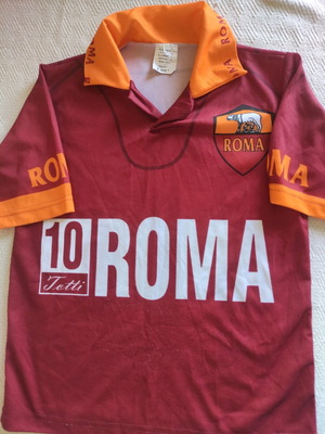 Roma collectible jersey like new, Totti 10, size 6