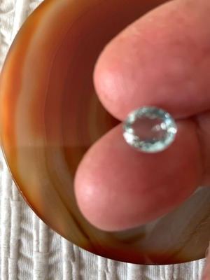 Natural loose precious stone aqua marina 2 cts