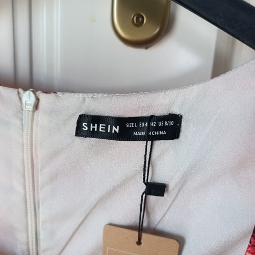 Shein dress new with tag, size L, white and red