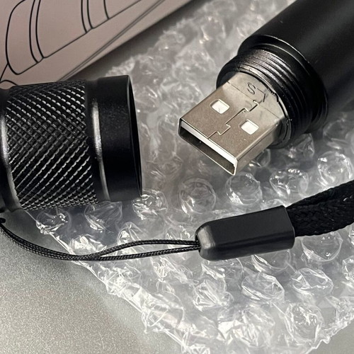 Powerful Green Laser Rechargeable with Lithium Battery
