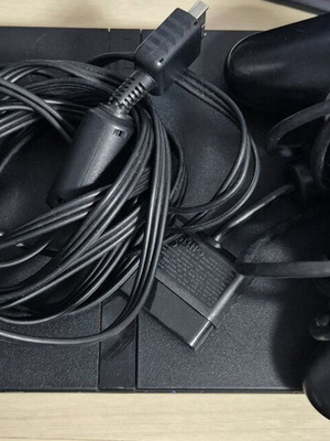 Playstation 2 Slim 75004 модел употребяван, за ремонт
