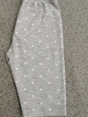 Baby Capri 9M like new, grey with patterns and elastic