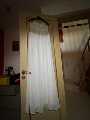 Bellissima wedding dress strapless lace cream with floral and gold details like new