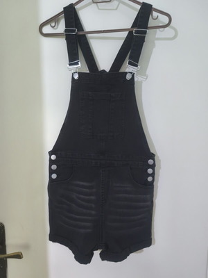 Shein black denim dungaree shorts like new, elastic fit