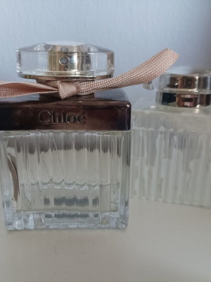 Μπουκάλια κολώνιας και κρέμας σώματος Chloe μεταχειρισμένα, άδεια για συλλογή