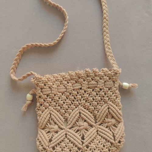 Knitted crossbody bag like new, beige, with lining
