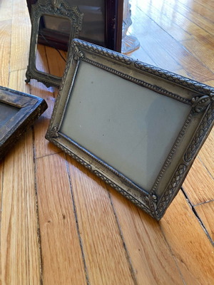 Used frames pack of 2, silver and bronze