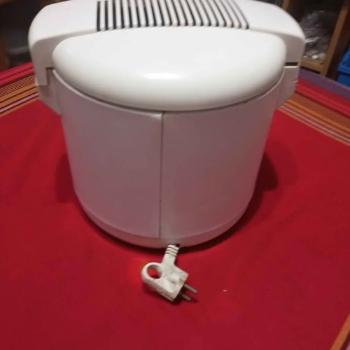 Moulinex deep fryer like new, 3L oil capacity, 2000W