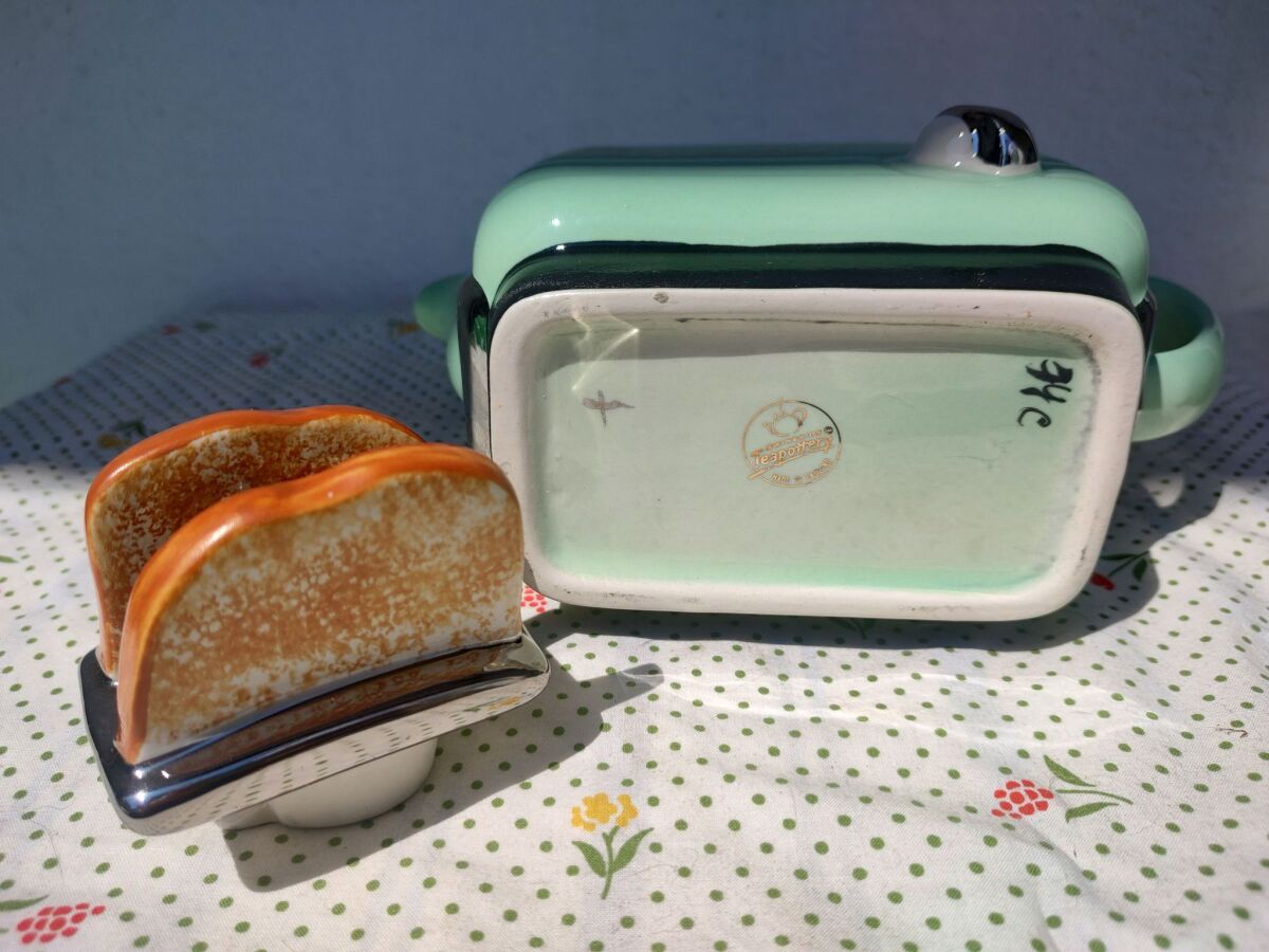 Tea Toaster vintage teapot used from… - € 51,00 - Vendora.cy