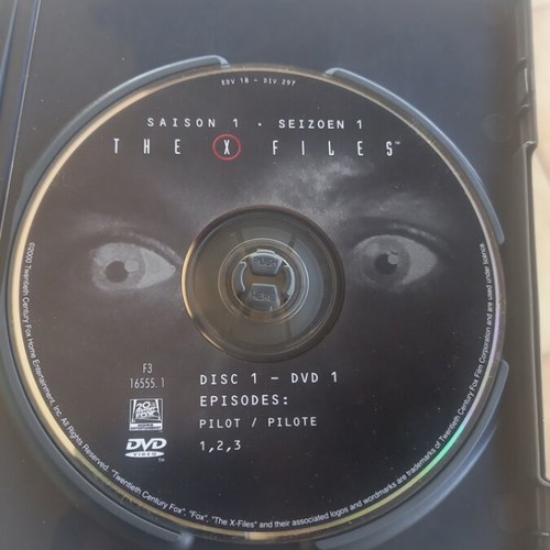 The X Files DVD used, 4 episodes from the classic 90's series