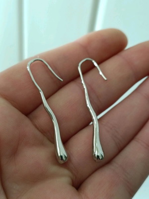 Women's stainless steel lightweight drop earrings new