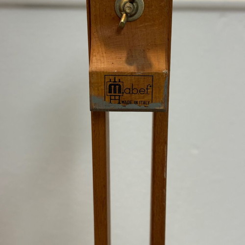 Adjustable painting easel used