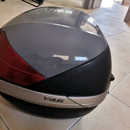 Givi 46L Monokey top case like new