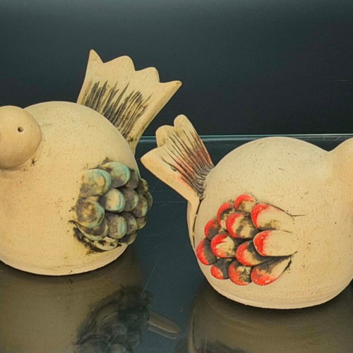 Handmade ceramic doves by ΜΑΡΙΑΣ ΛΙΟΥΓΚΑ, set of two, like new