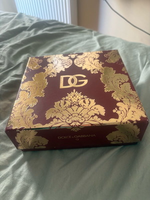 Dolce & Gabbana large box like new