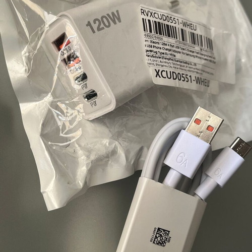 120W GaN Fast Charging Charger Set with 2x USB-C, 2x USB-A and USB to Type-C 6 AMP Cable new
