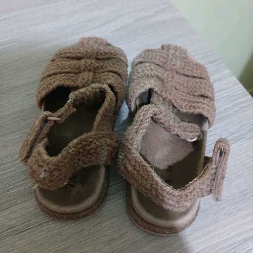 Zara sandals used, brown, size 26