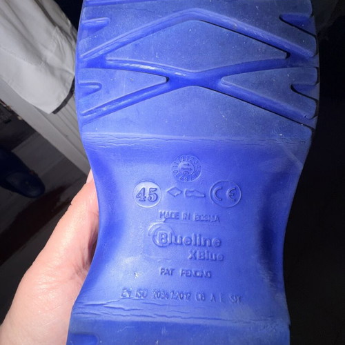 Blueline XBlue surgical clogs size 45 like new, dark blue