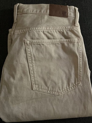 Gap men's jeans used, beige, size 34 waist, length 32-33