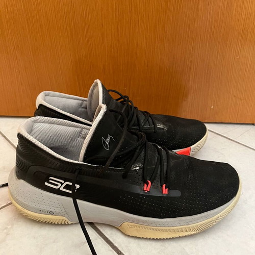 Under Armour Curry SC basketball shoes, black