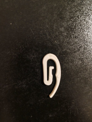 Curtain hooks like new, pack of ten white plastic