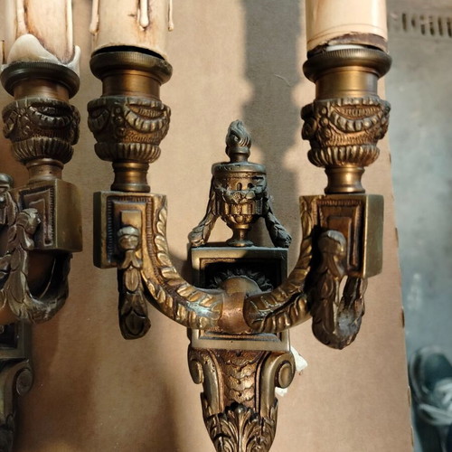 Wall lights like new, set of two pieces