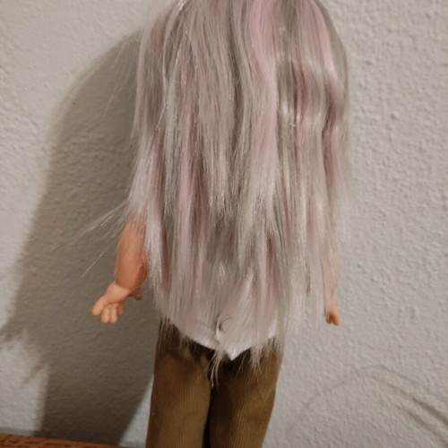 Bella doll used, very good condition