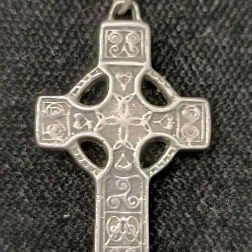 Silver cross vintage like new, 4.2g, .925